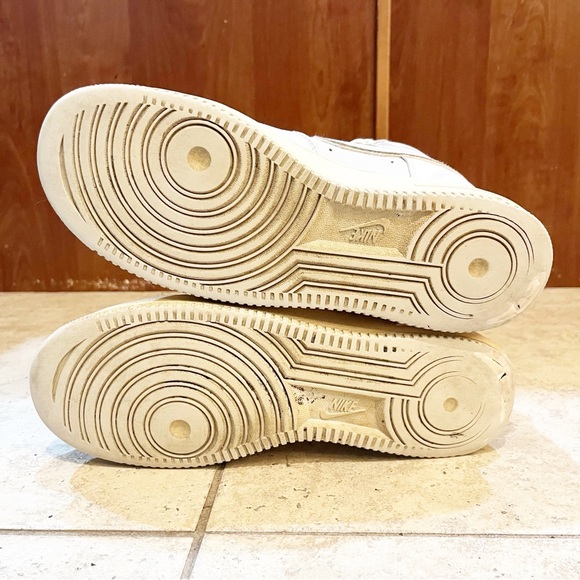 Nike Air Force 1 High Top White Pure Platinum Athletic Sneakers Shoes - Picture 4 of 5